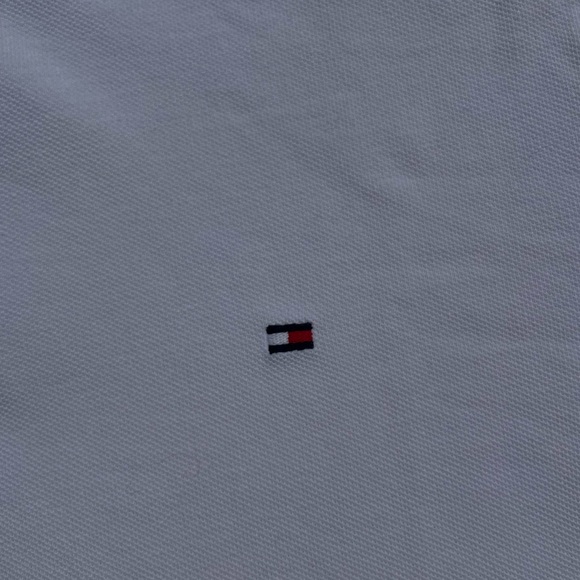 White Tommy Hilfiger Polo Shirt (M) - Picture 6 of 6